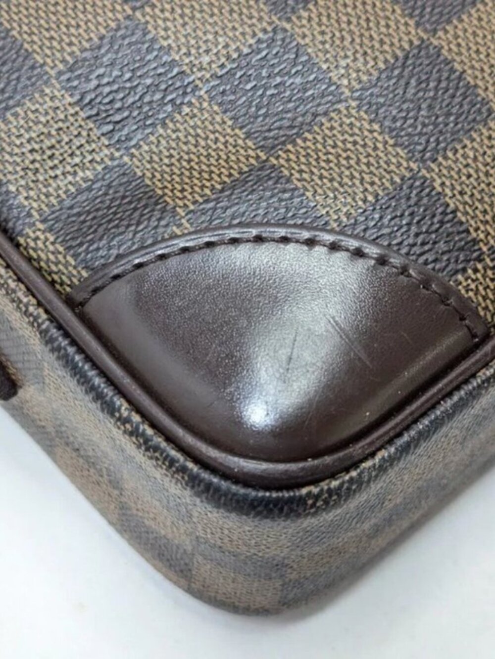 Authentic Louis Vuitton Trocadero 24 Damier Ebene Crossbody Bag Brown Canvas LV - Picture 7 of 15